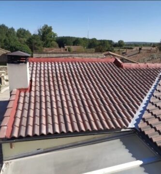 Tejados de casas de pueblo